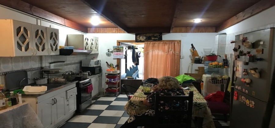 vende casa, casa de dos pisos, San Joaquin