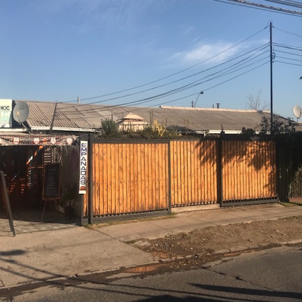 Vende - Casa Ampliable (Esquina) - Metro Los Quillayes