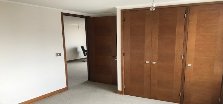 departamento amplio, como nuevo, Las Condes